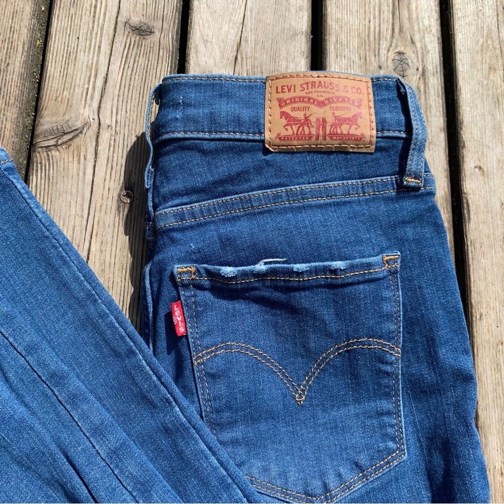 720 High Rise Super Skinny Levi’s